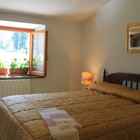 La Casa Delle Antiche Vie Semesterbostad Sassalbo
